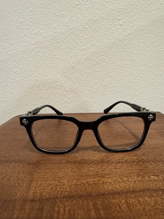 Other - Classic black clear lens glasses square frame